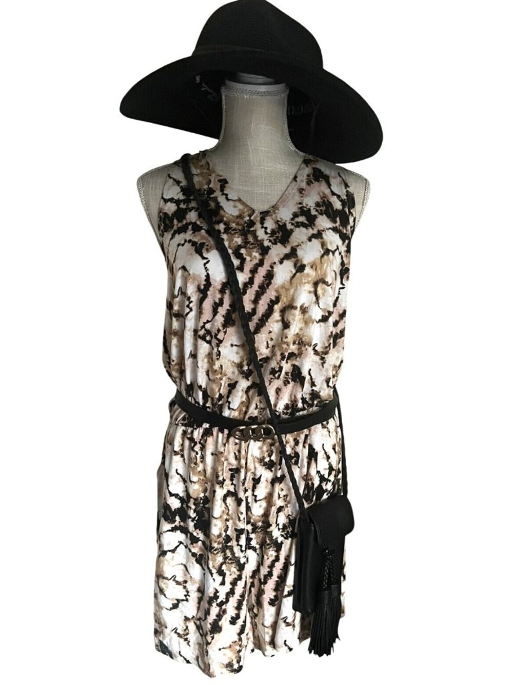 Versona Womens Open-Back Tie-Dye Print Sleeveless Romper L
